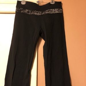 Lululemon Capri workout pants